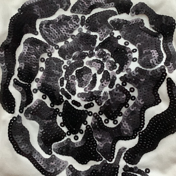 WHBM 🖤 Black Ivory Crop Top Bustier with Sequin Flower Floral Embroidery Detail - Picture 13 of 14